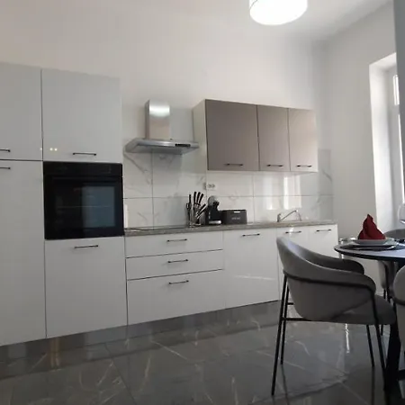 Apartman Mc Centar Apartman Póla
