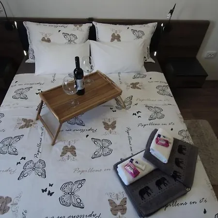 Mc Centar Apartman Apartamento Pula